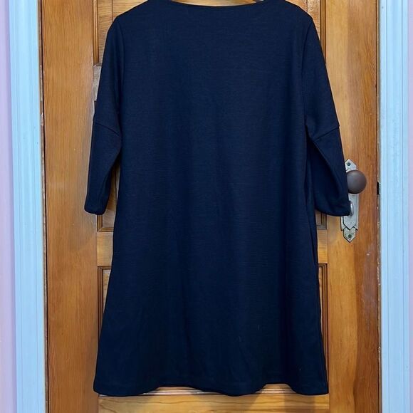 Deep Navy Scoop Neck Button Accent Tunic Dress Medium - Picture 6 of 6